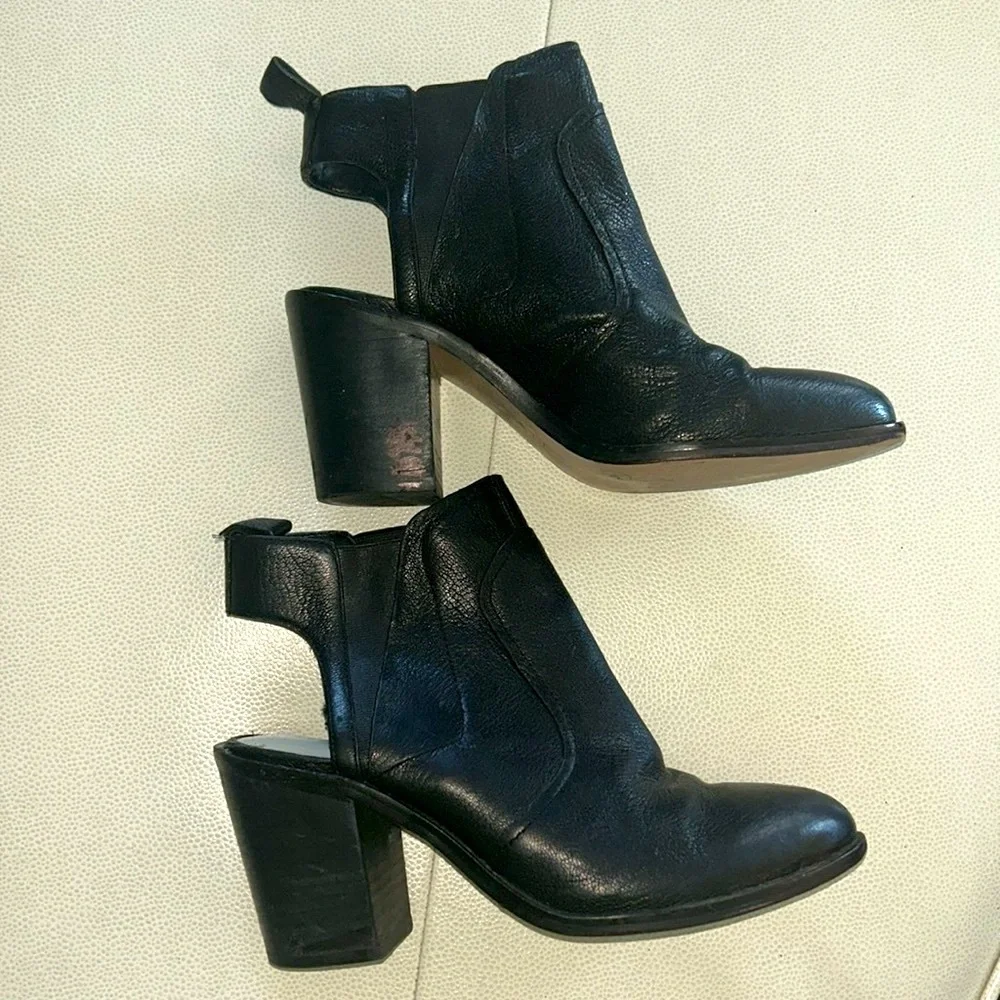 1. State Leban Slingback Leather Booties Women 7M Black Pointed Toe Boots
